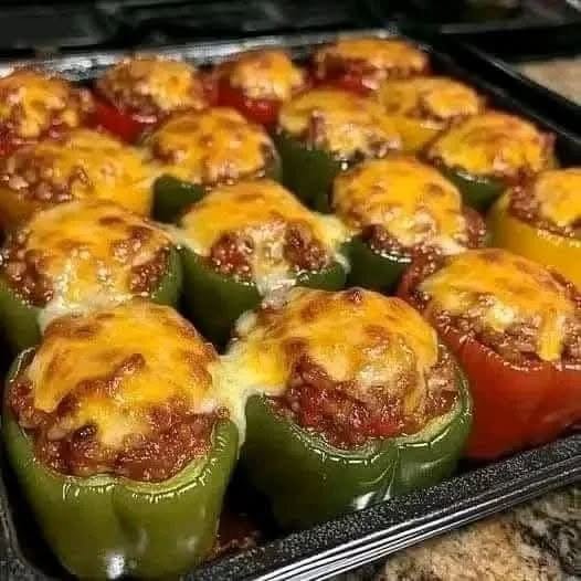 Easy High-Protein Ground Beef Stuffed Peppers with Melted Cheese