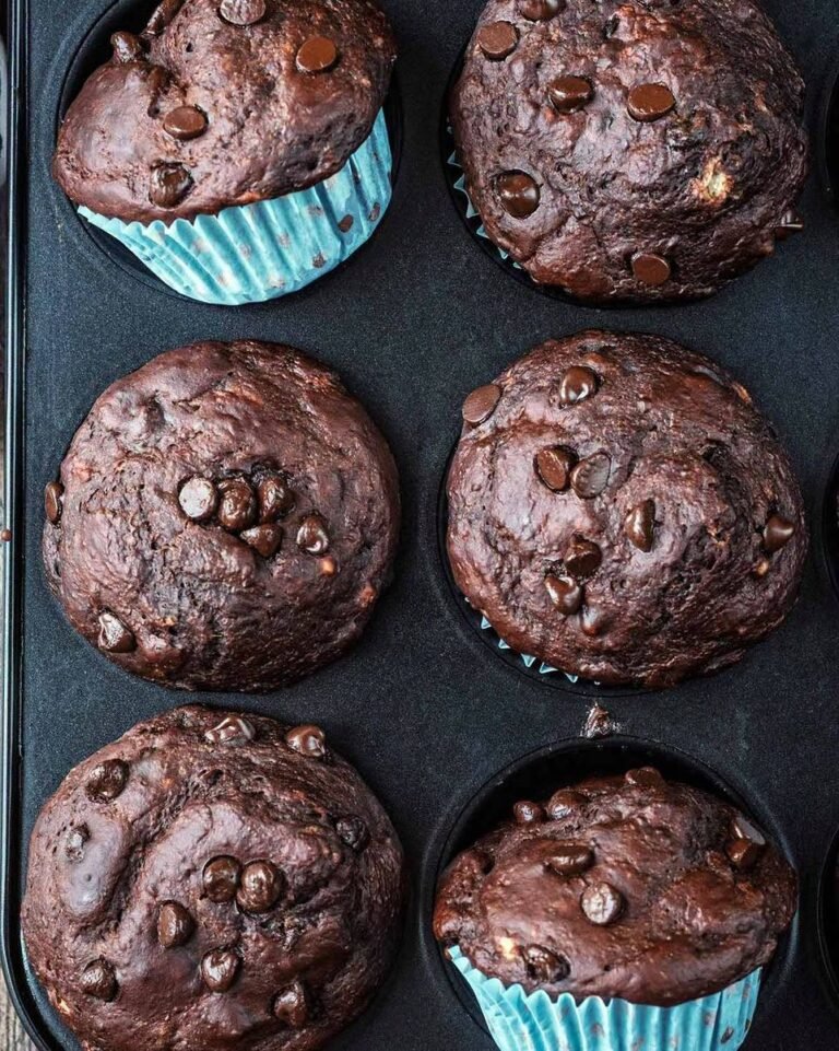 Low Carb Chocolate Protein Muffins with Greek Yogurt