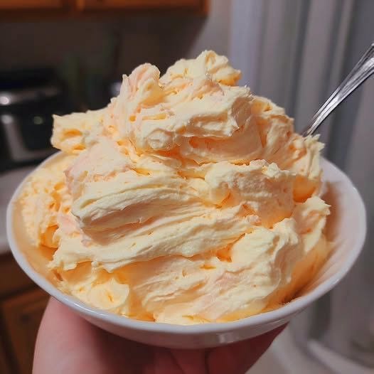 Easy High-Protein Orange Dreamsicle Fluff (Low-Carb Dessert)