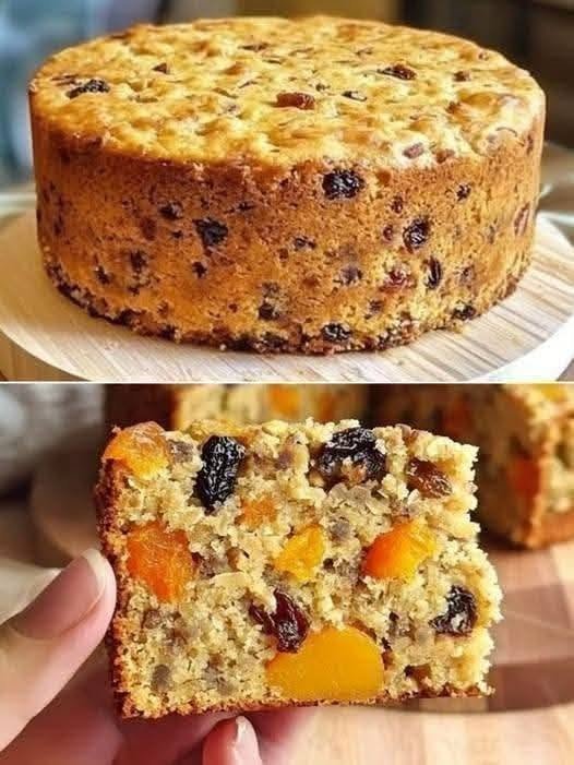 Moist Sugar-Free Oat & Berry Protein Cake for Weight Loss & Clean Eating