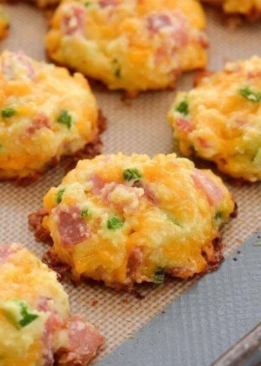 Baked Cheddar, Ham, and Jalapeño Poppers: Keto & High-Protein Bites