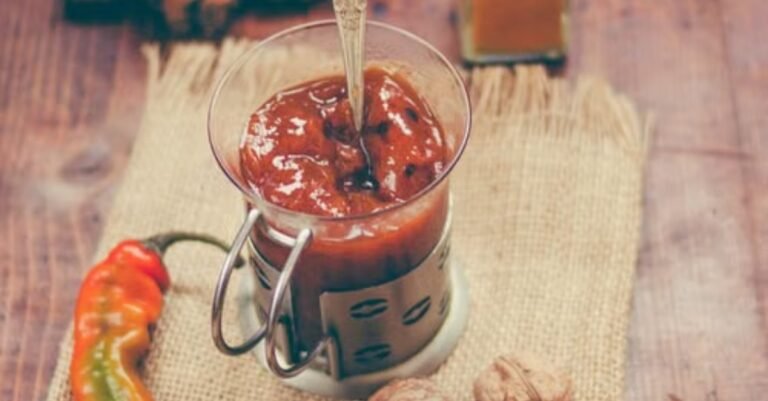 Sugar-Free Sweet and Spicy Jalapeño Pepper Jelly