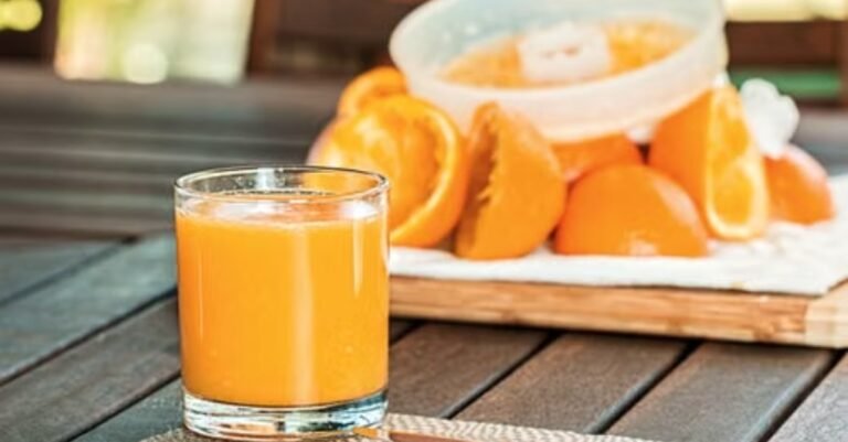 Golden Glow Anti-Inflammatory Citrus Juice (High-Protein & Low-Carb)