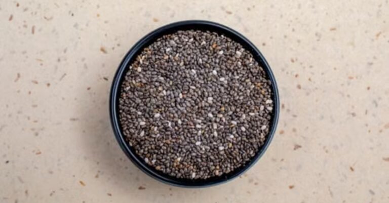 Creamy Vanilla Low-Carb Chia Seed Pudding (Easy Meal Prep)