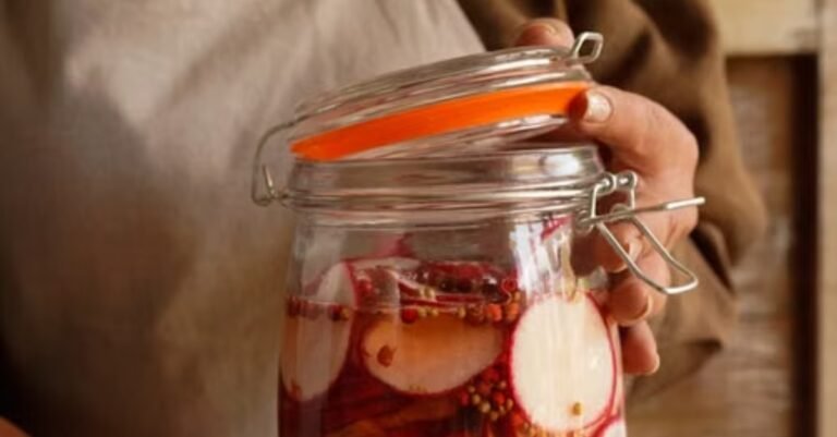Quick Jalapeño Escabeche: Tangy Mexican Pickled Vegetables