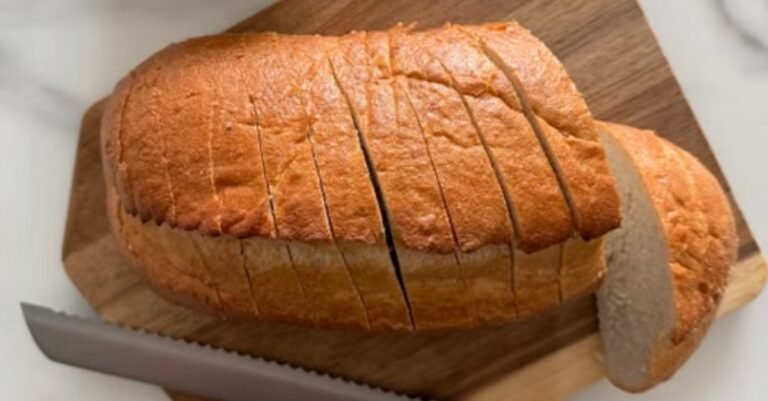 10-Minute Prep Low-Carb Bread in a Bag (High-Protein, No-Mess Recipe)