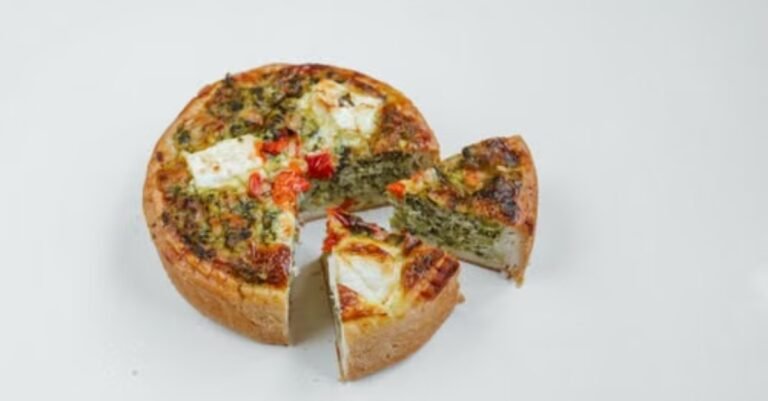 High Protein Low-Carb Spinach Mushroom Pie