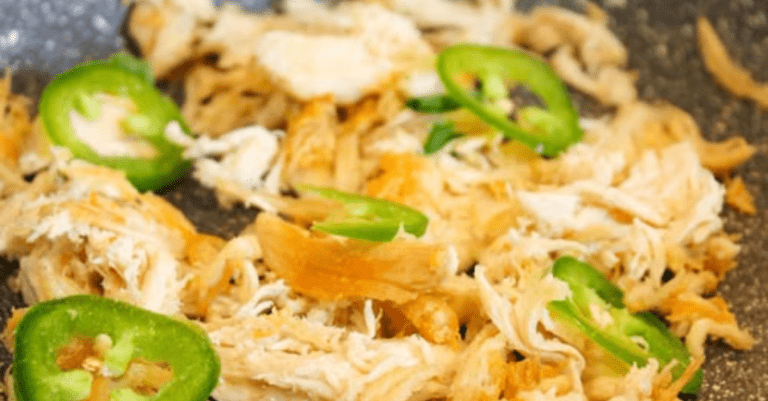 Creamy Keto Jalapeño Chicken Bake (Low-Carb & High-Protein)