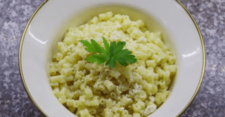 High-Protein Pastina in Brodo: Italian Penicillin Soup